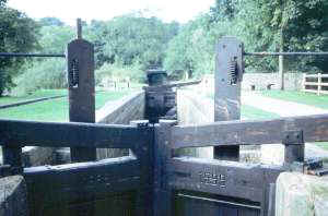 Lime Kiln Lock, Uppermill